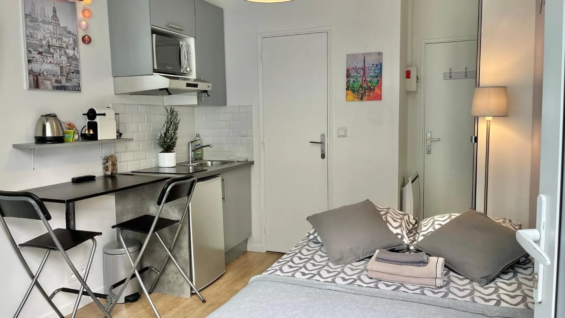 Apartment Paris Studios *